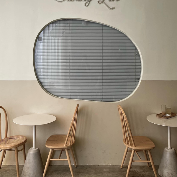 CYLINDER CONCRETE CAFE TABLE - LIGHT GREY
